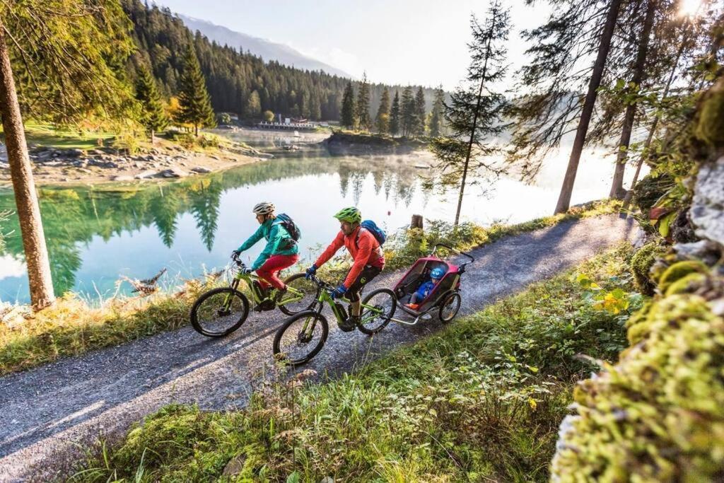 2.5 Room Apartment In Center Of Flims. Ski In/Out Eksteriør bilde